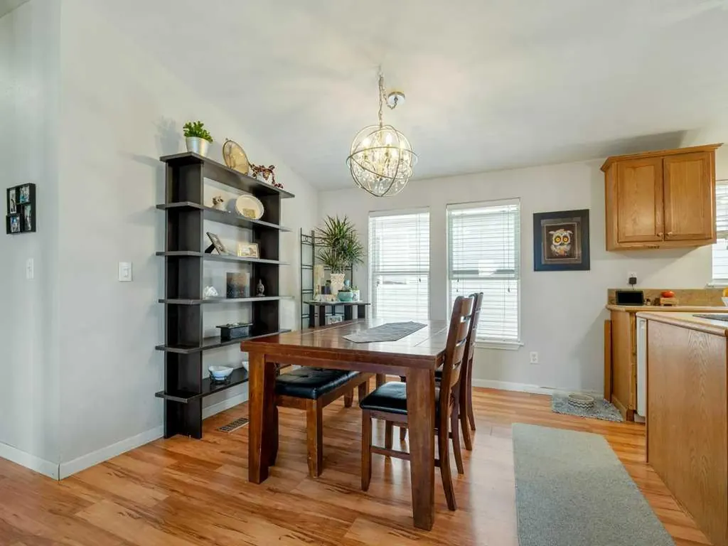 509 Station Street Coaldale AB T1M0B1