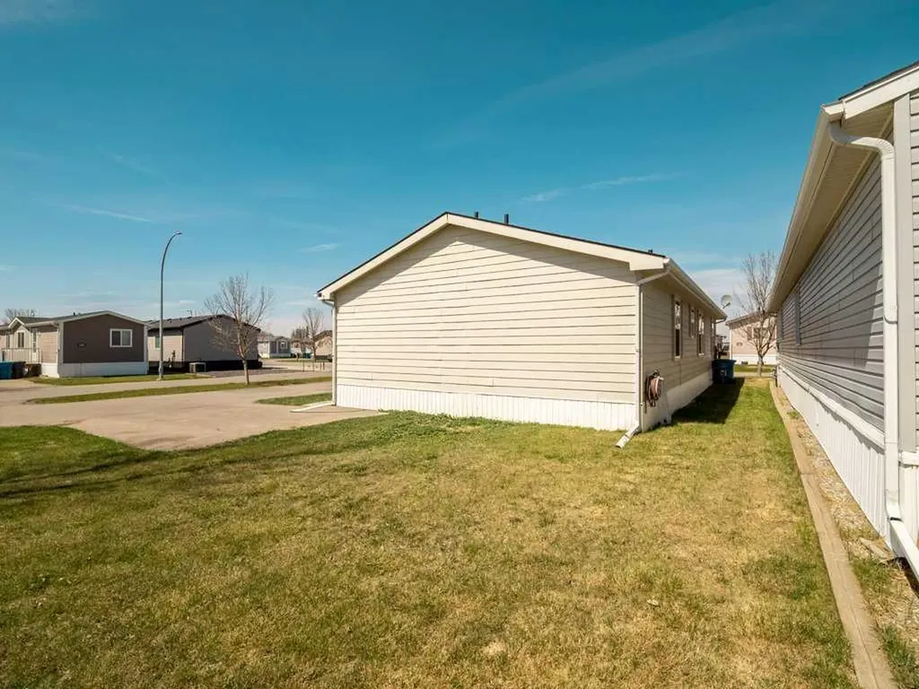 509 Station Street Coaldale AB T1M0B1