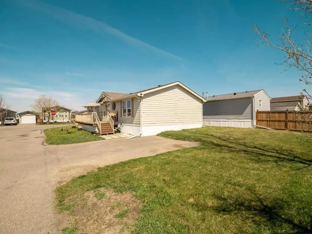509 Station Street Coaldale AB T1M0B1