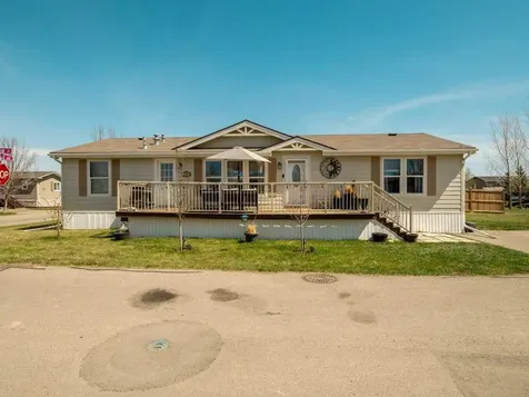 509 Station Street Coaldale AB T1M0B1