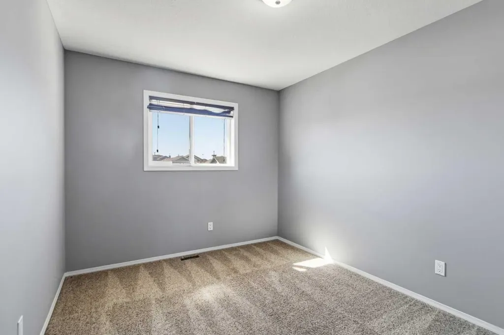 228 Parry Crescent Fort Mcmurray AB T9K 2S9