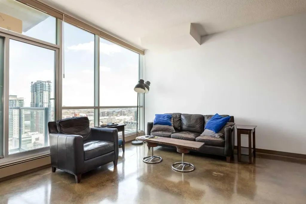 135 13 Avenue SW Calgary AB T2R 0W8