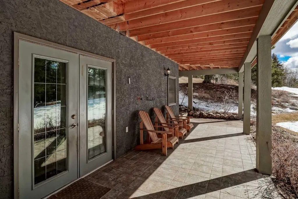 52120 Township Road 283 Rural Rocky View County AB T0L 0W0