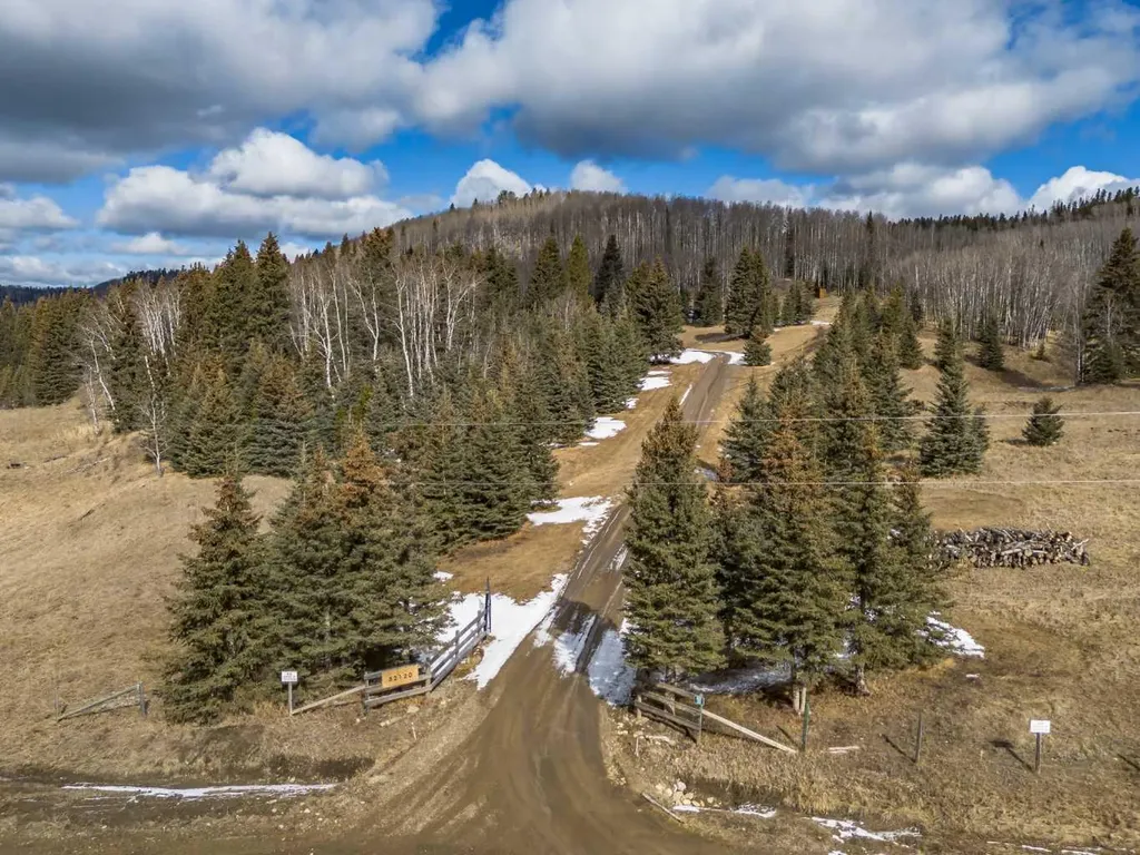 52120 Township Road 283 Rural Rocky View County AB T0L 0W0
