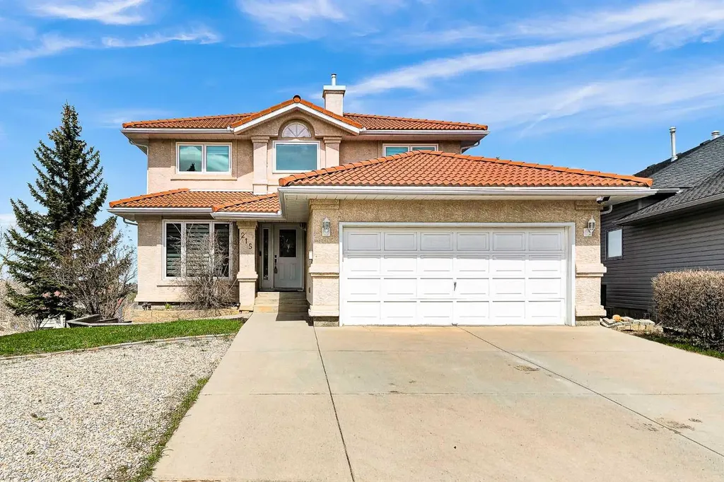 215 Edgevalley Mews Calgary AB T3A 5E5