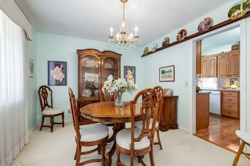 107 Valhalla Crescent NW Calgary AB T3A 1Z7