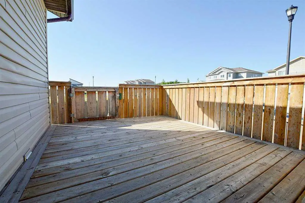 9029 80a Avenue Grande Prairie AB T8X 0P1