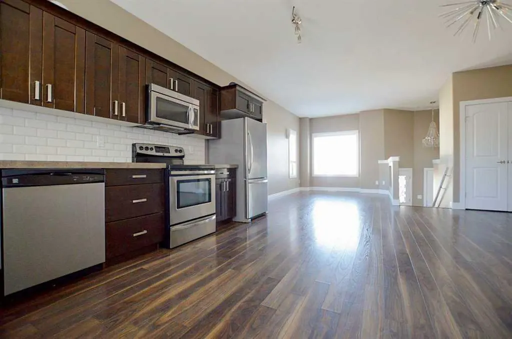9029 80a Avenue Grande Prairie AB T8X 0P1