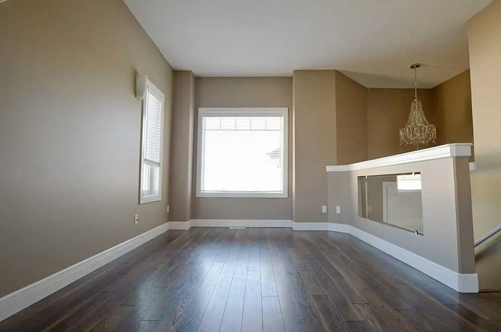 9029 80a Avenue Grande Prairie AB T8X 0P1