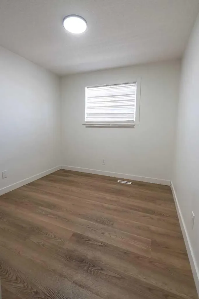 11211 93 Street Grande Prairie AB T8V1Y5