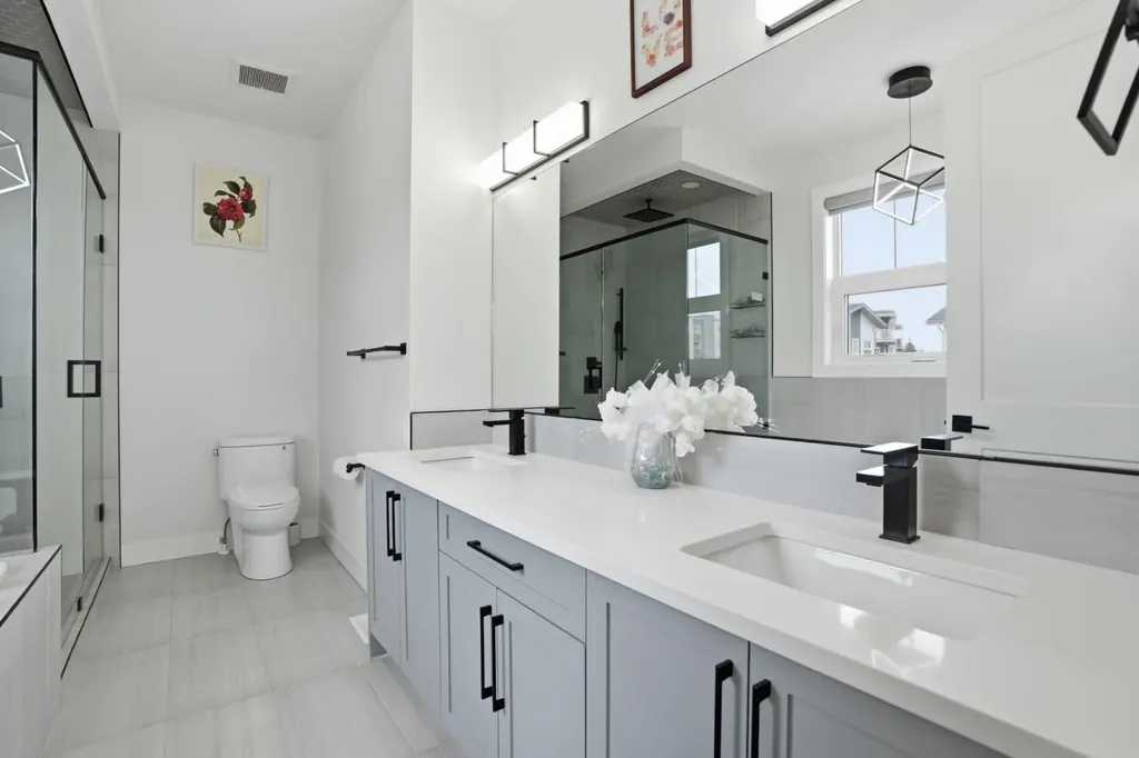 57 Harvest Hills Manor NE Calgary AB T3K 2L7