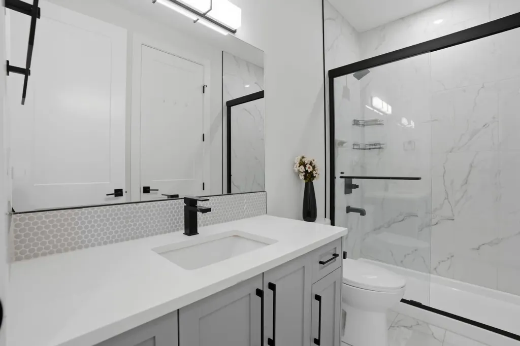 57 Harvest Hills Manor NE Calgary AB T3K 2L7