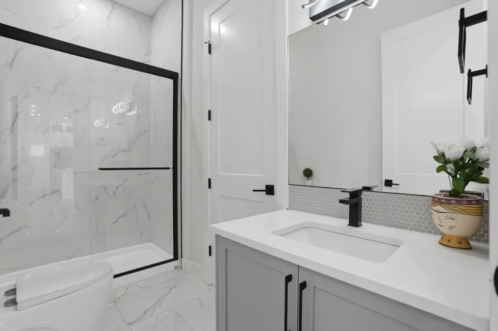 57 Harvest Hills Manor NE Calgary AB T3K 2L7