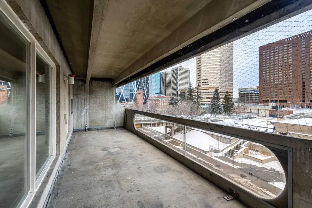 221 6 Avenue SE Calgary AB T2G4Z9