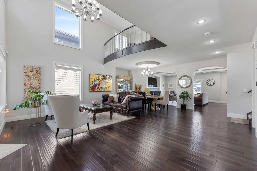 125 Kinniburgh Loop Chestermere AB T1X 0T9
