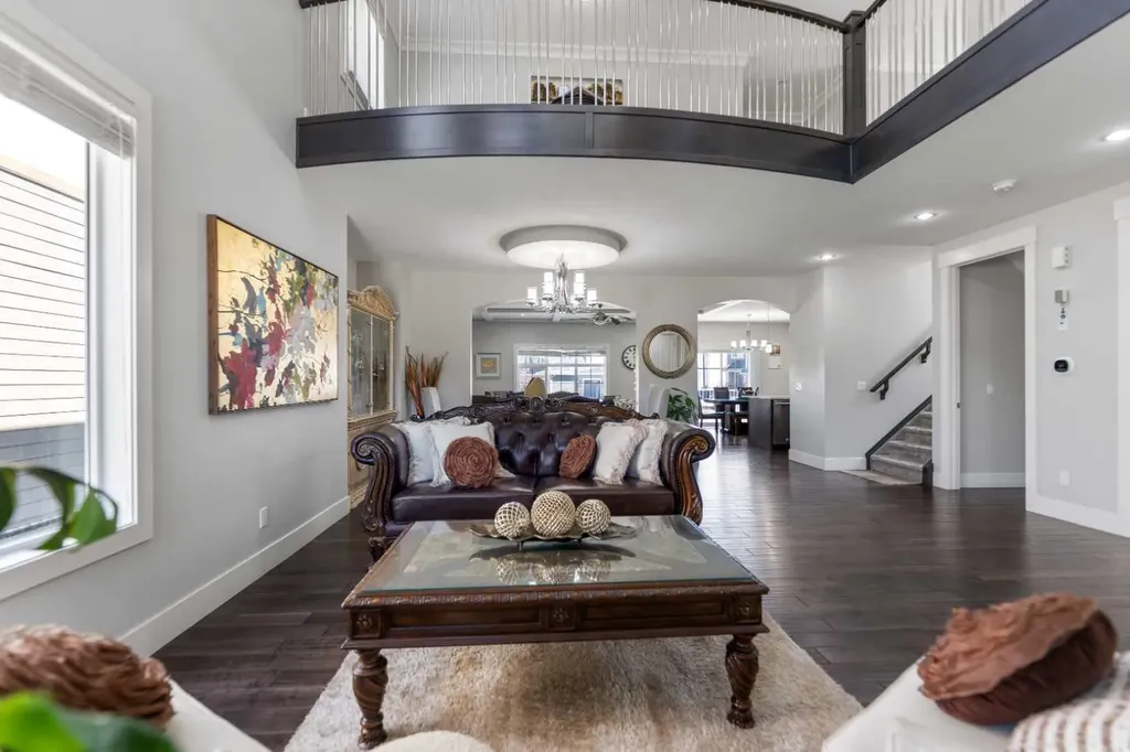 125 Kinniburgh Loop Chestermere AB T1X 0T9