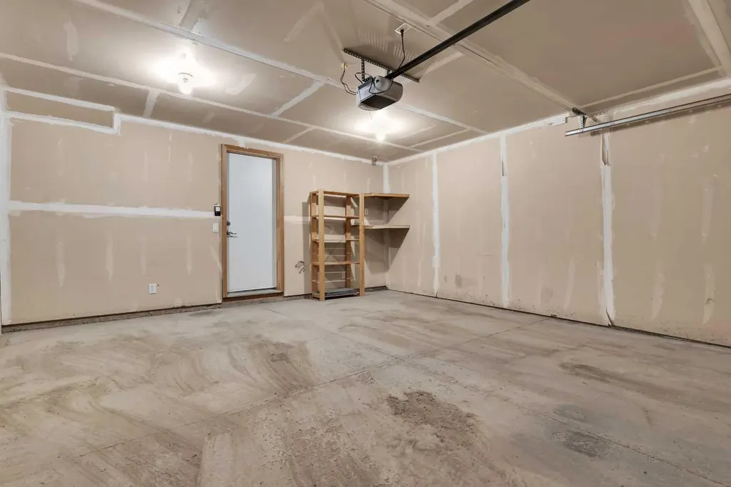 124 Aspen Hills Villas SW Calgary AB T3H 0H7