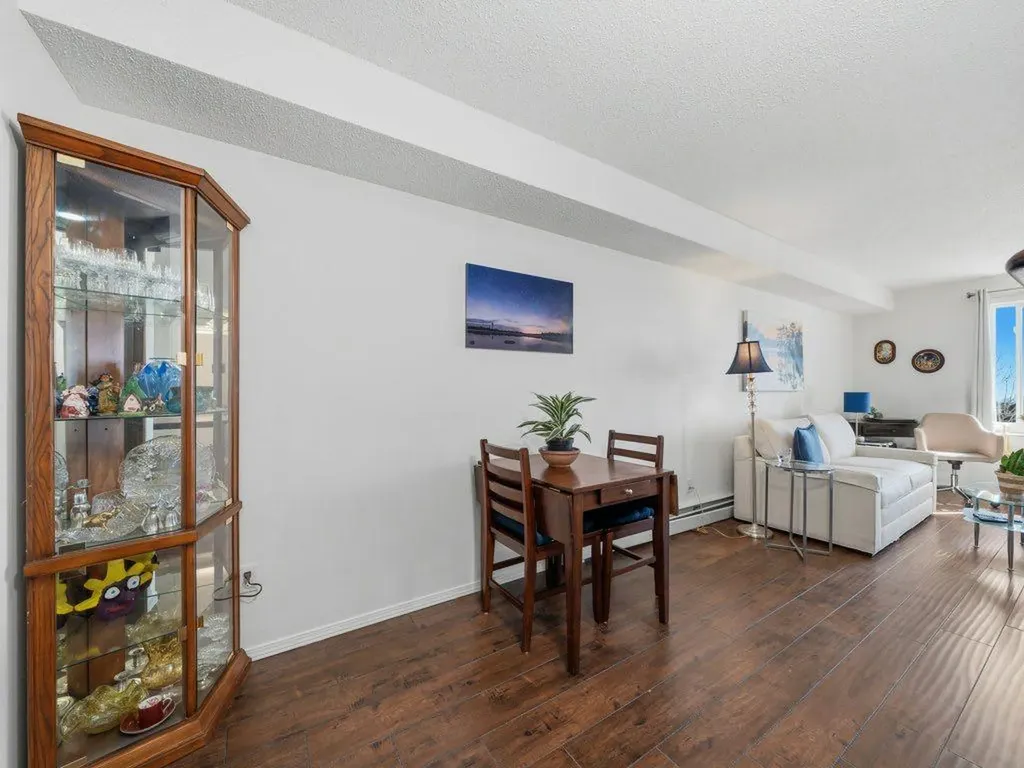 16320 24 Street SW Calgary AB T2Y 5A1