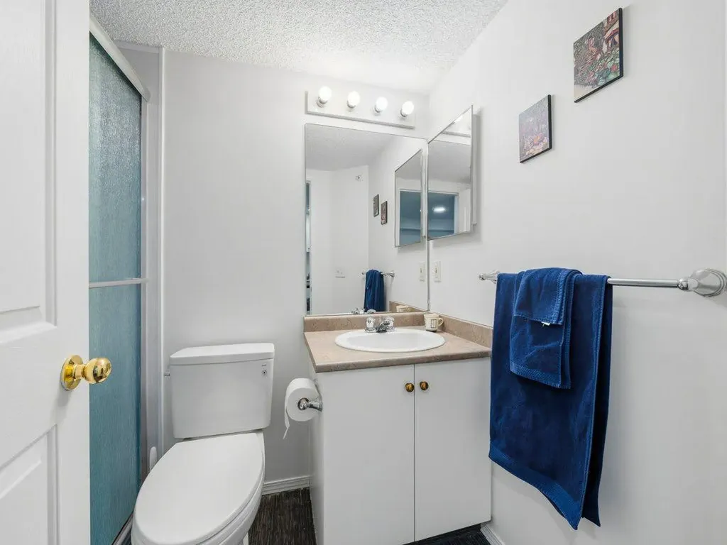 16320 24 Street SW Calgary AB T2Y 5A1