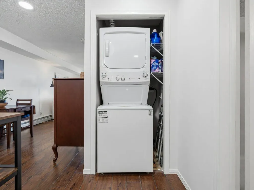 16320 24 Street SW Calgary AB T2Y 5A1