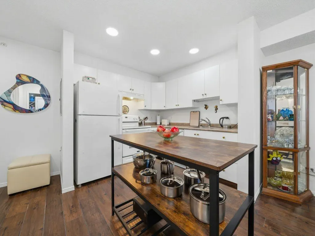 16320 24 Street SW Calgary AB T2Y 5A1