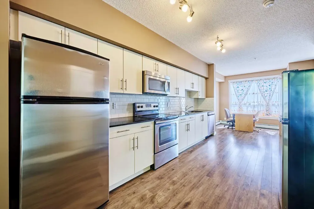 1740 9 Street NW Calgary AB T2M 4Z5
