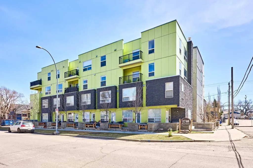 1740 9 Street NW Calgary AB T2M 4Z5