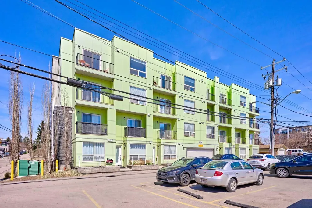 1740 9 Street NW Calgary AB T2M 4Z5