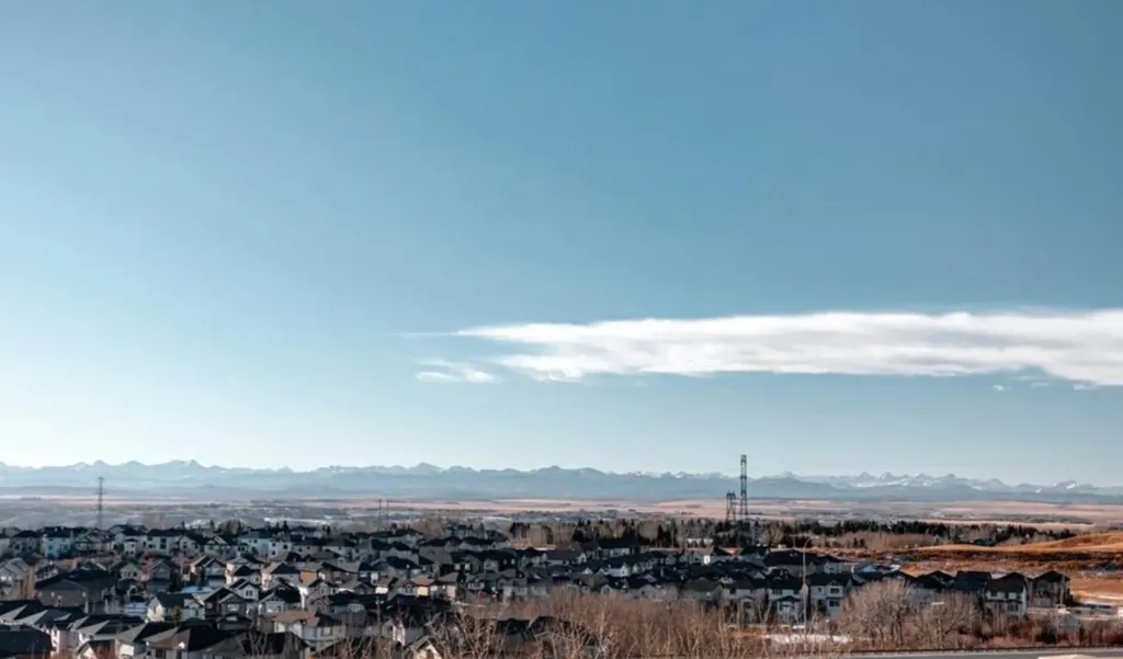 181 Rockyledge View NW Calgary AB T3G 6B1
