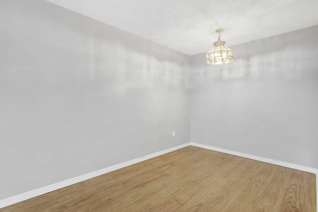 9919 99 Avenue Grande Prairie AB T8V0R6