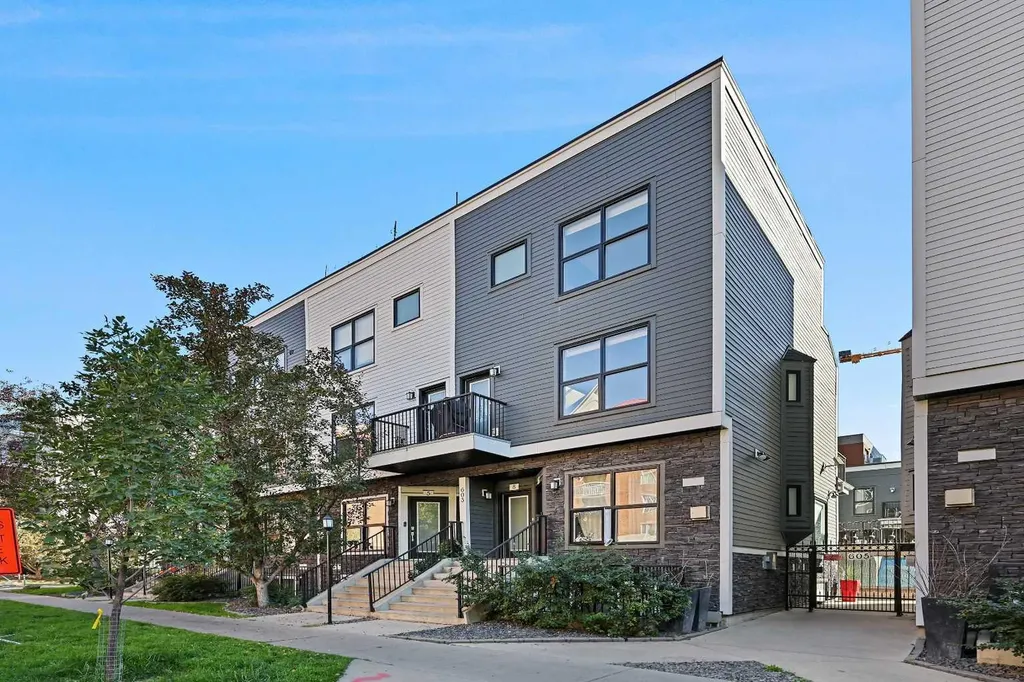 603 15 Avenue SW Calgary AB T2R 0R4