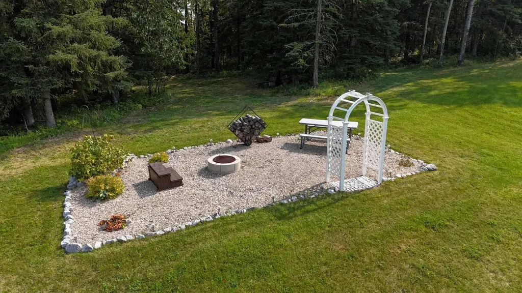 53320 Range Road 182 Rural Yellowhead County AB T7E 3T9
