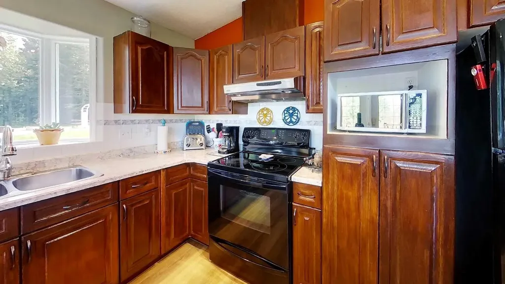 53320 Range Road 182 Rural Yellowhead County AB T7E 3T9