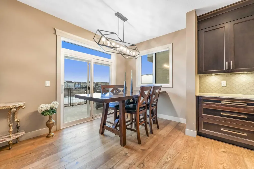 105 Carringvue Manor NW Calgary AB T3P 0W2