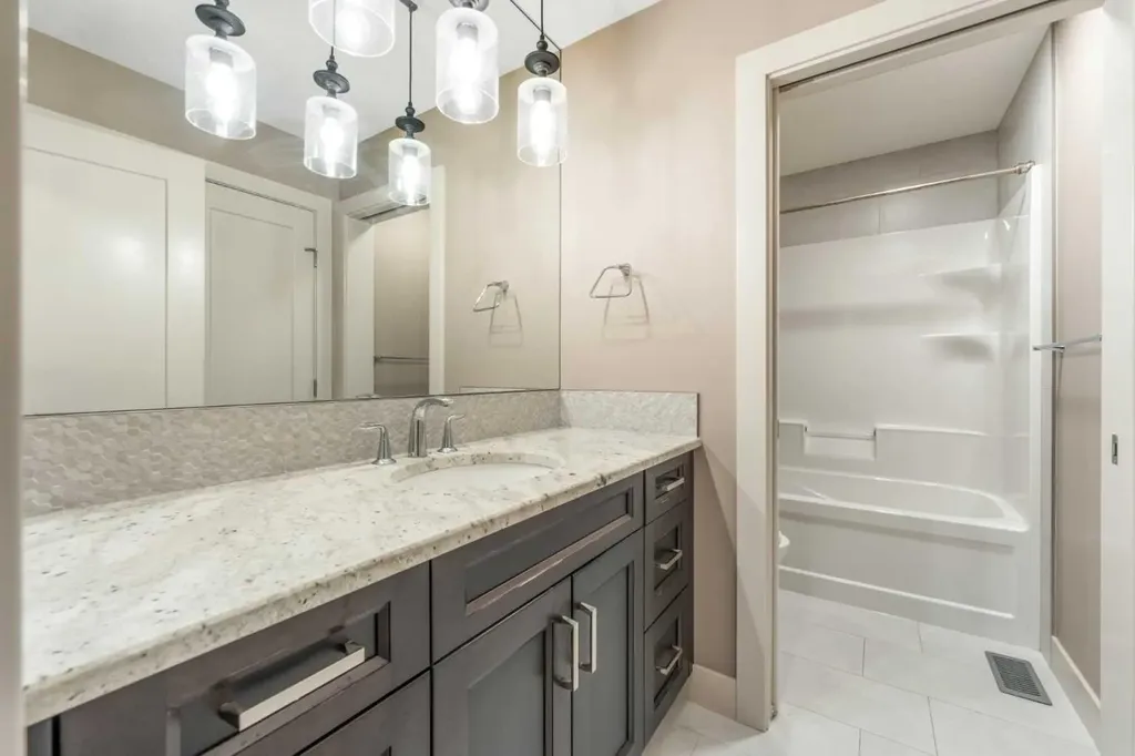 105 Carringvue Manor NW Calgary AB T3P 0W2