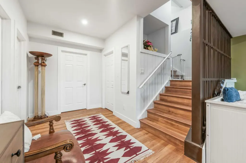 105 Carringvue Manor NW Calgary AB T3P 0W2