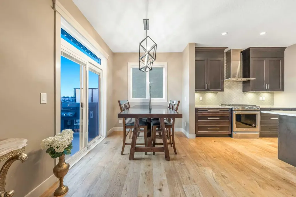 105 Carringvue Manor NW Calgary AB T3P 0W2