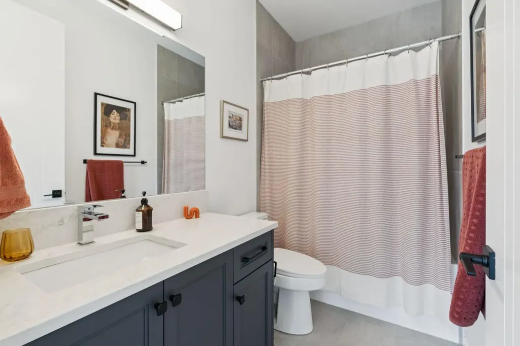 2819 36 Street SW Calgary AB T3E 2Z9