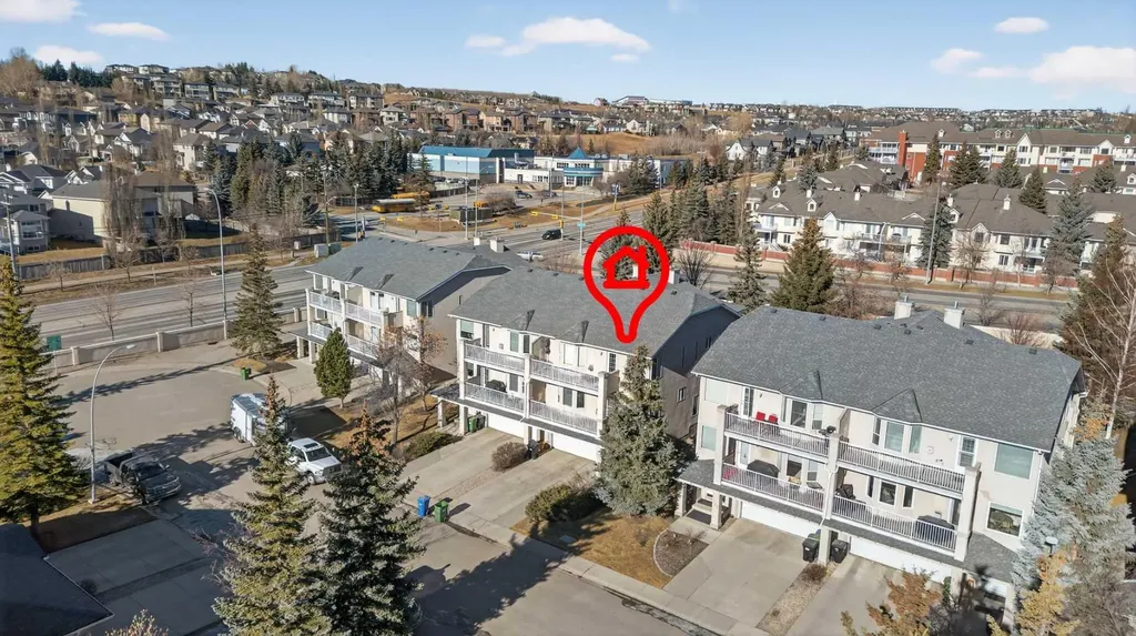 320 Sierra Morena Green SW Calgary AB T3H 3H8