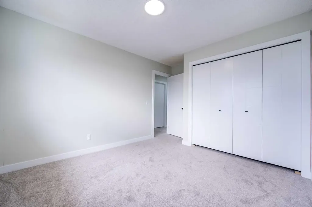 88 Applemont Close SE Calgary AB T2A 7S3