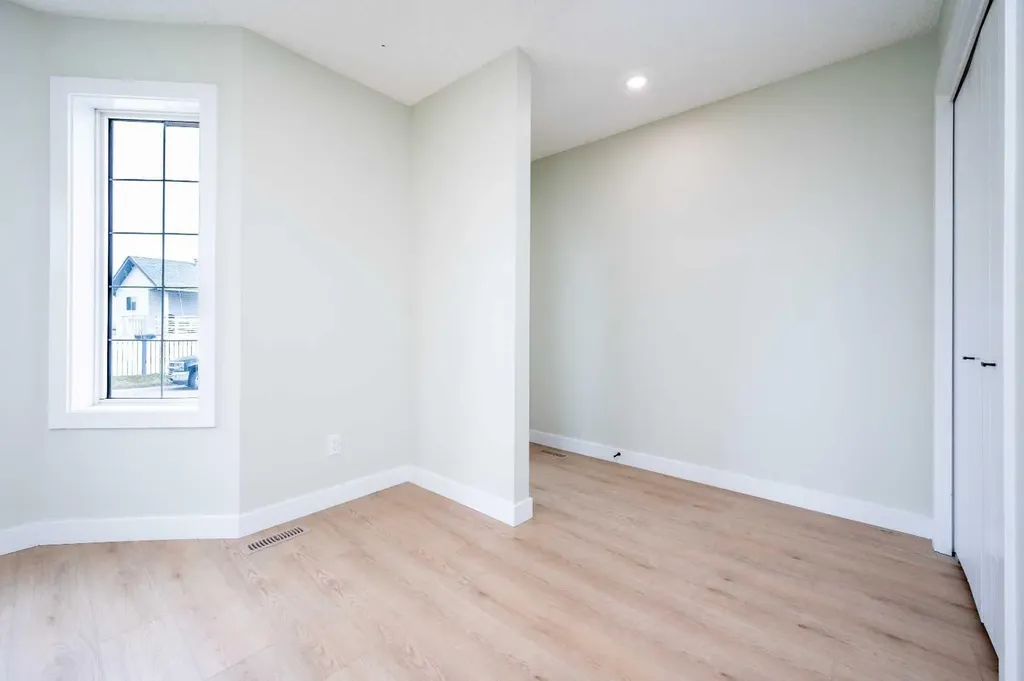 88 Applemont Close SE Calgary AB T2A 7S3