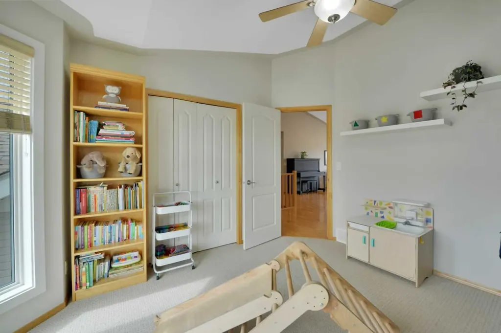 50 Langford Crescent Red Deer AB T4R 2X1