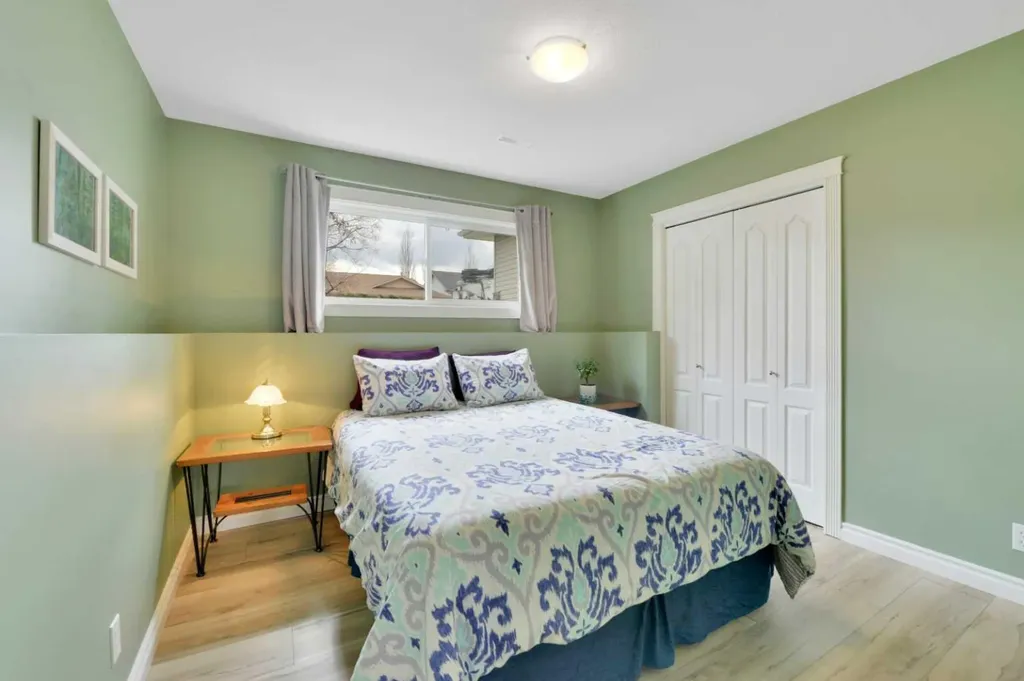 50 Langford Crescent Red Deer AB T4R 2X1