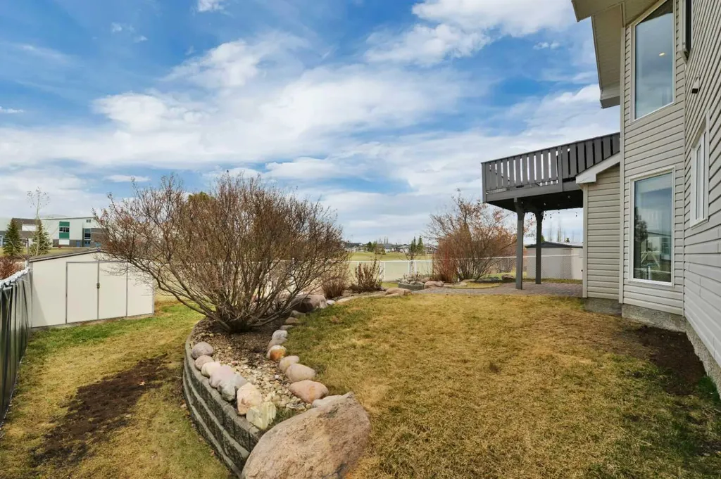 50 Langford Crescent Red Deer AB T4R 2X1