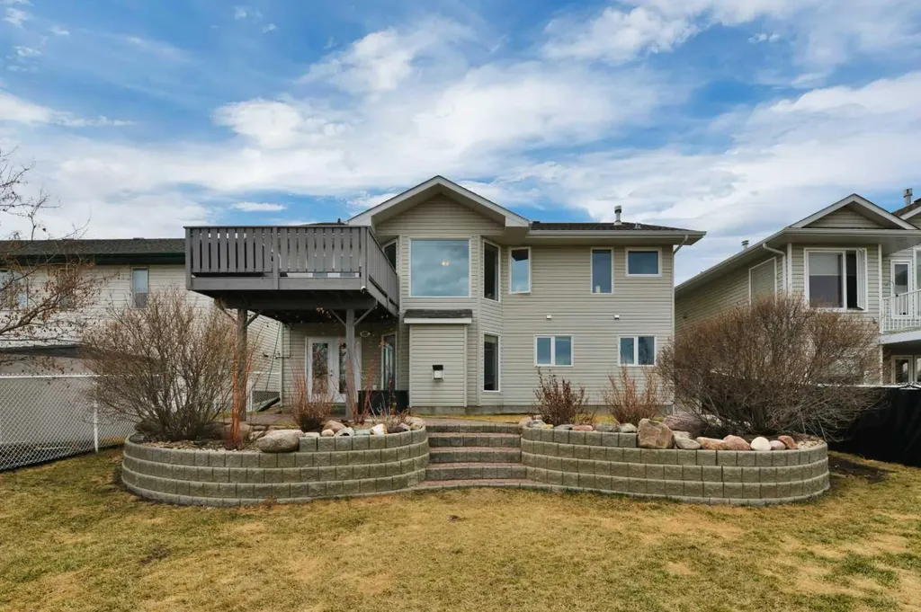 50 Langford Crescent Red Deer AB T4R 2X1
