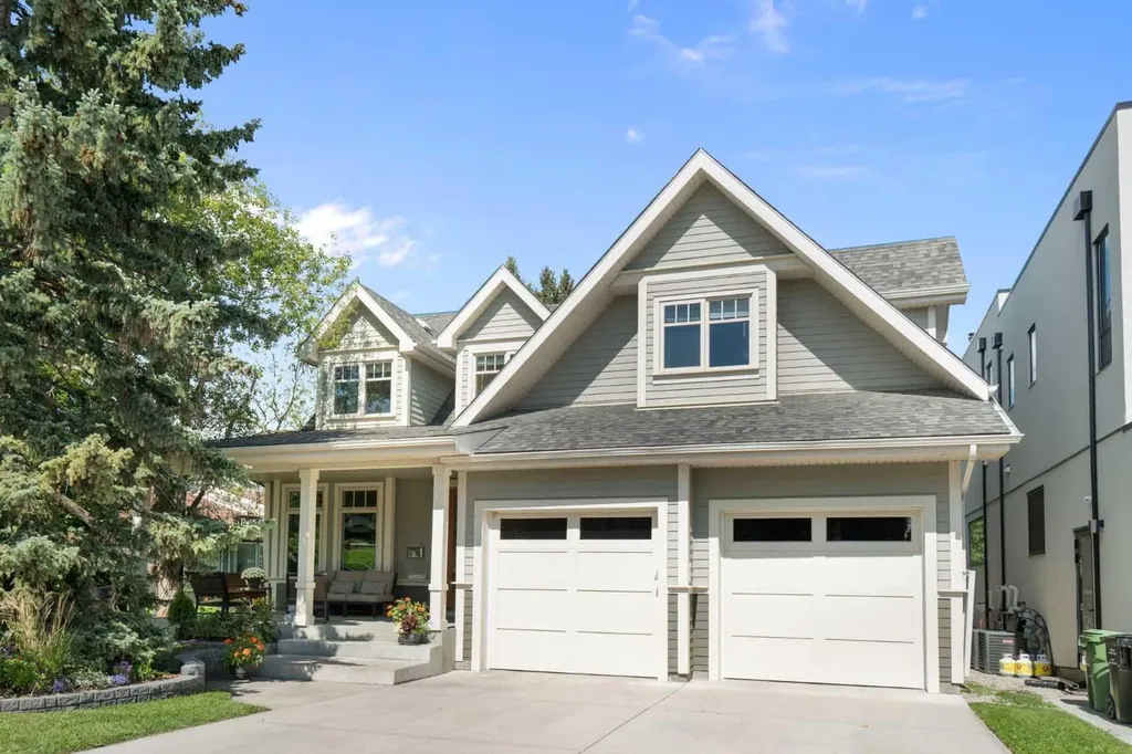 1308 21 Avenue NW Calgary AB T2M1L4