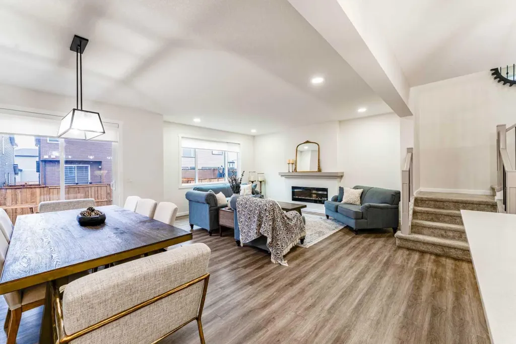 156 Savanna Drive NE Calgary AB T3J2H5