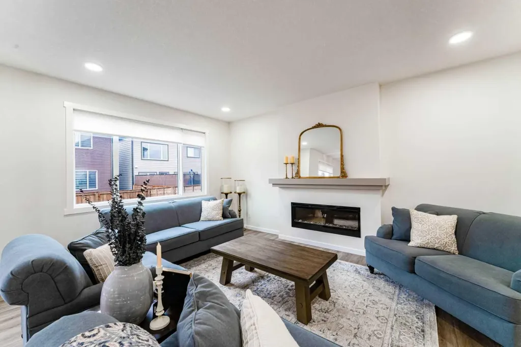156 Savanna Drive NE Calgary AB T3J2H5