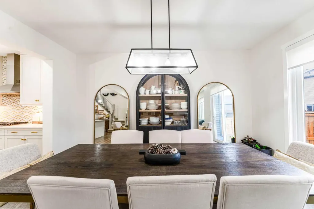 156 Savanna Drive NE Calgary AB T3J2H5