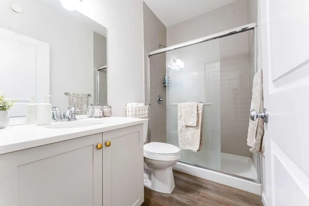 156 Savanna Drive NE Calgary AB T3J2H5